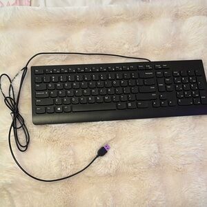 Black Wired Keyboard
